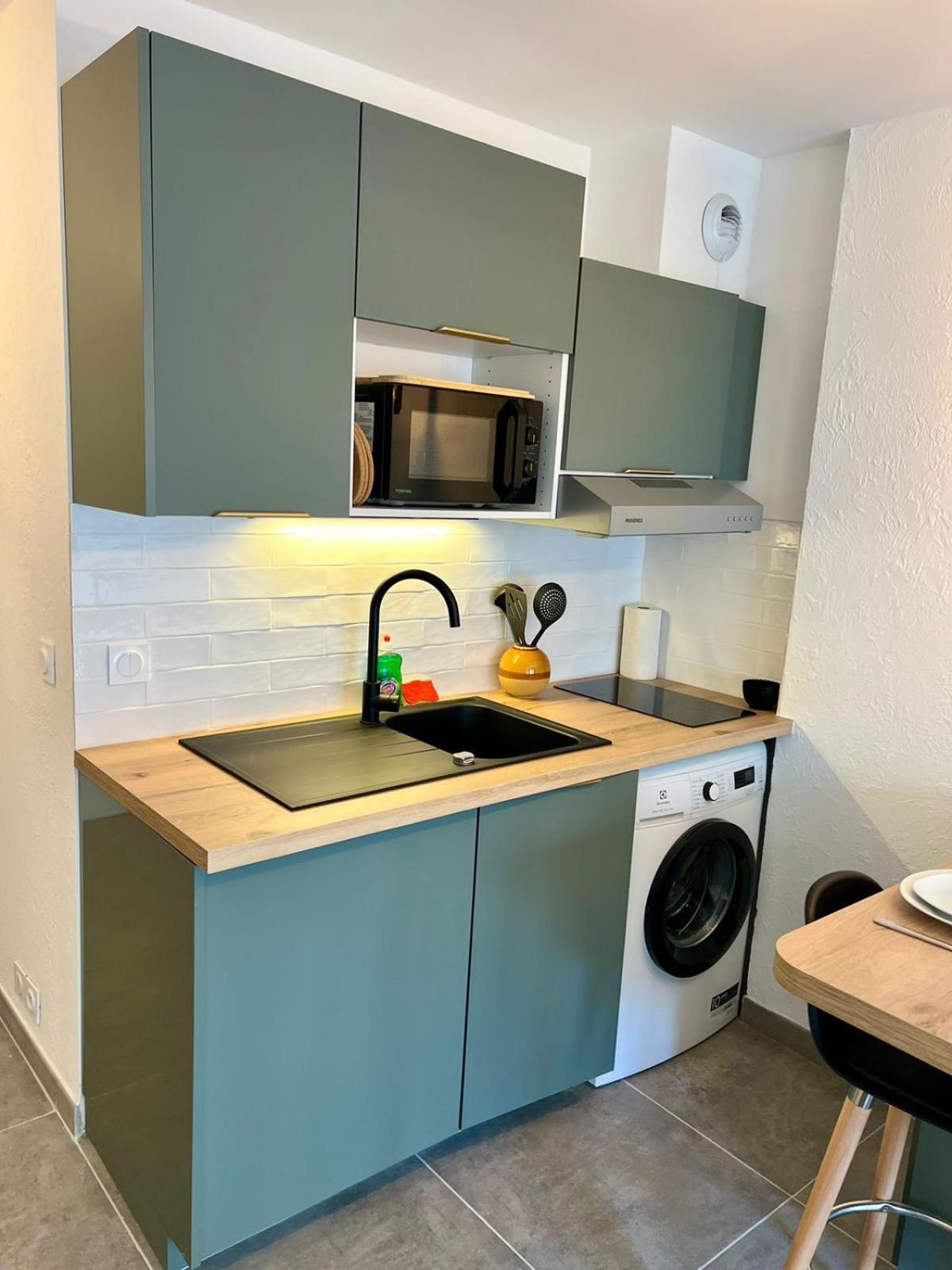 Studio Climatise, Cosy Et Calme Au Centre Ville أنتيب المظهر الخارجي الصورة